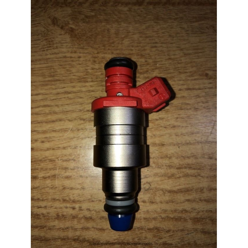 inyector de combustible iw042 R20B8J520 - Mayorista De Repuestos De Autos FIAT
